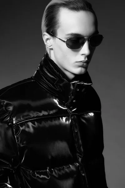 Look 77